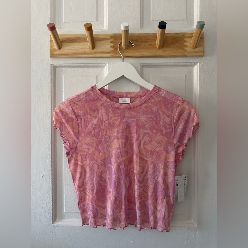 Alo Yoga Pink Swirl T-Shirt